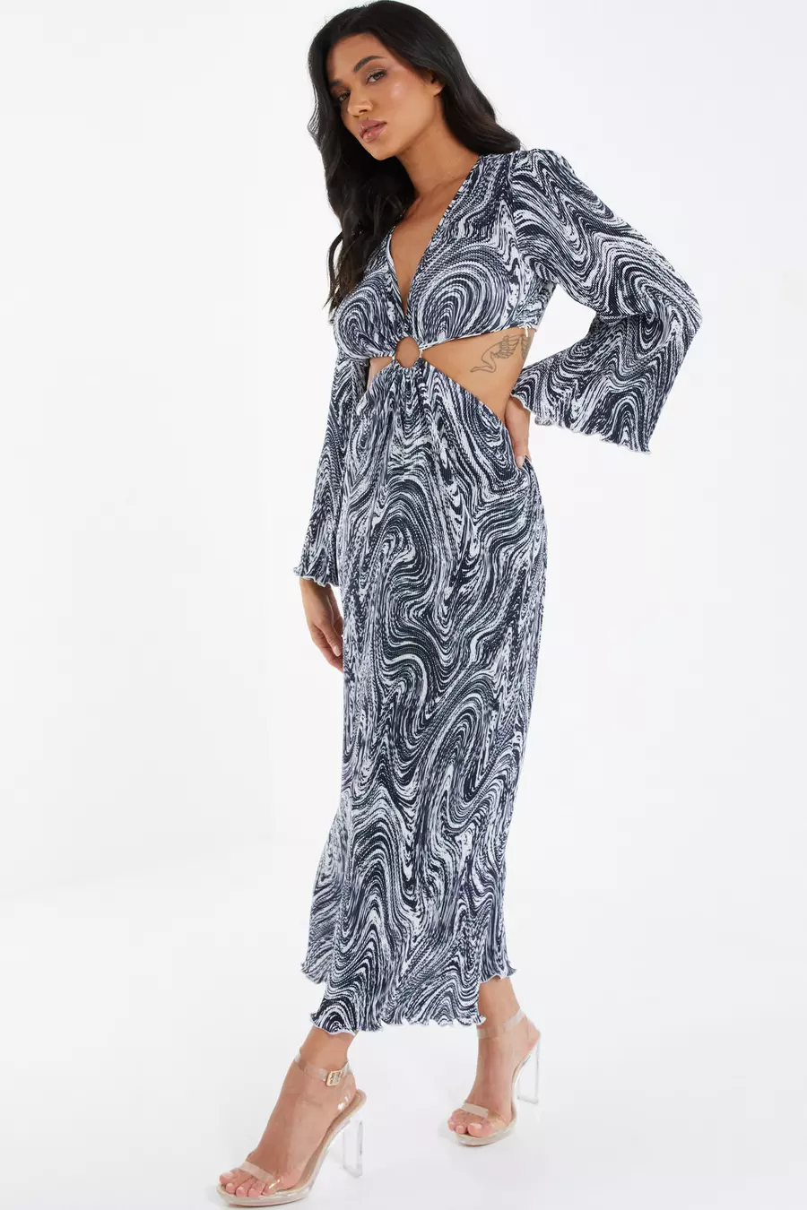 Black Plisse Swirl Midaxi Dress QUIZ Clothing