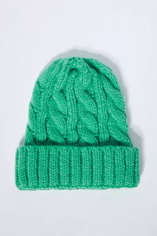 Green Cable Knit Hat