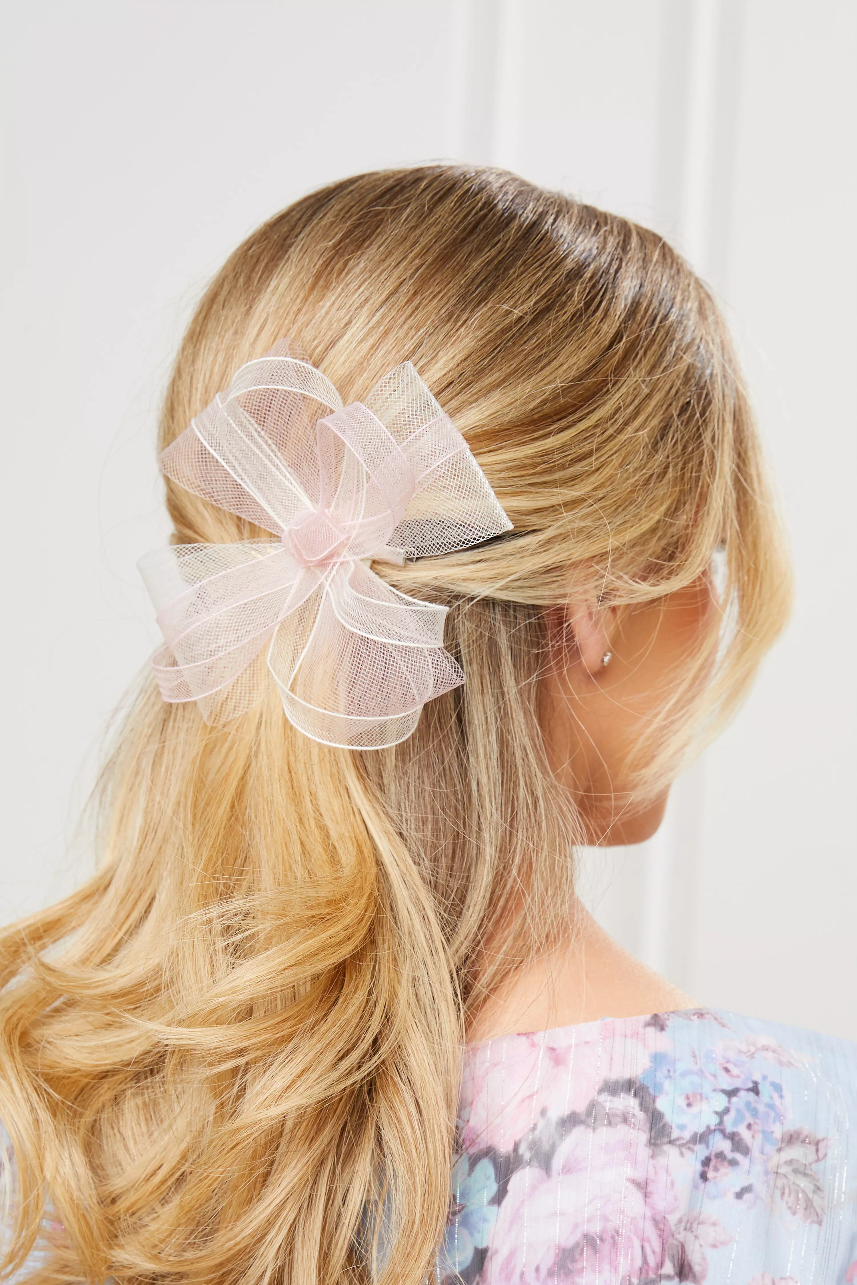 Mauve Loop Clip Fascinator