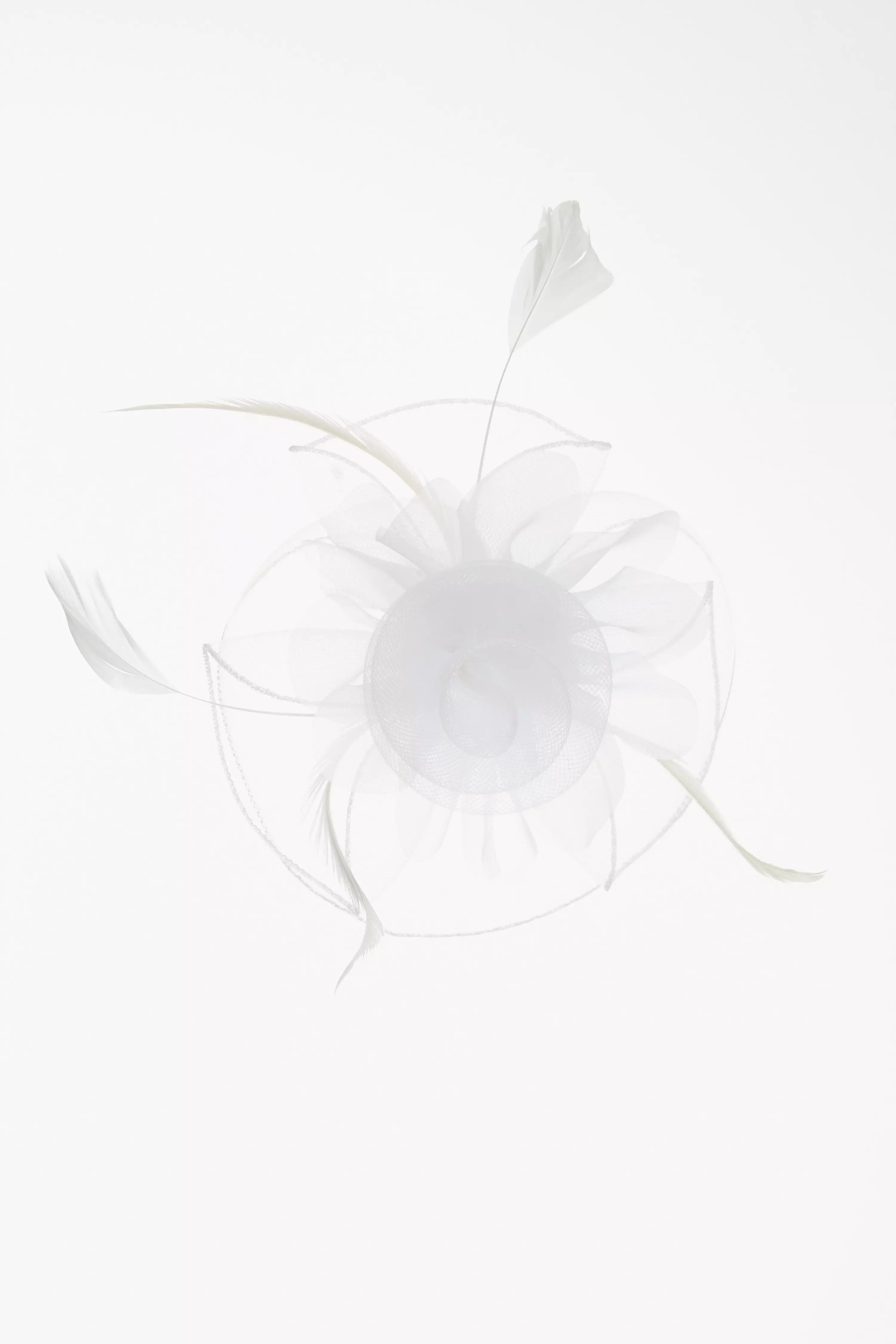 White Petal Clip Fascinator