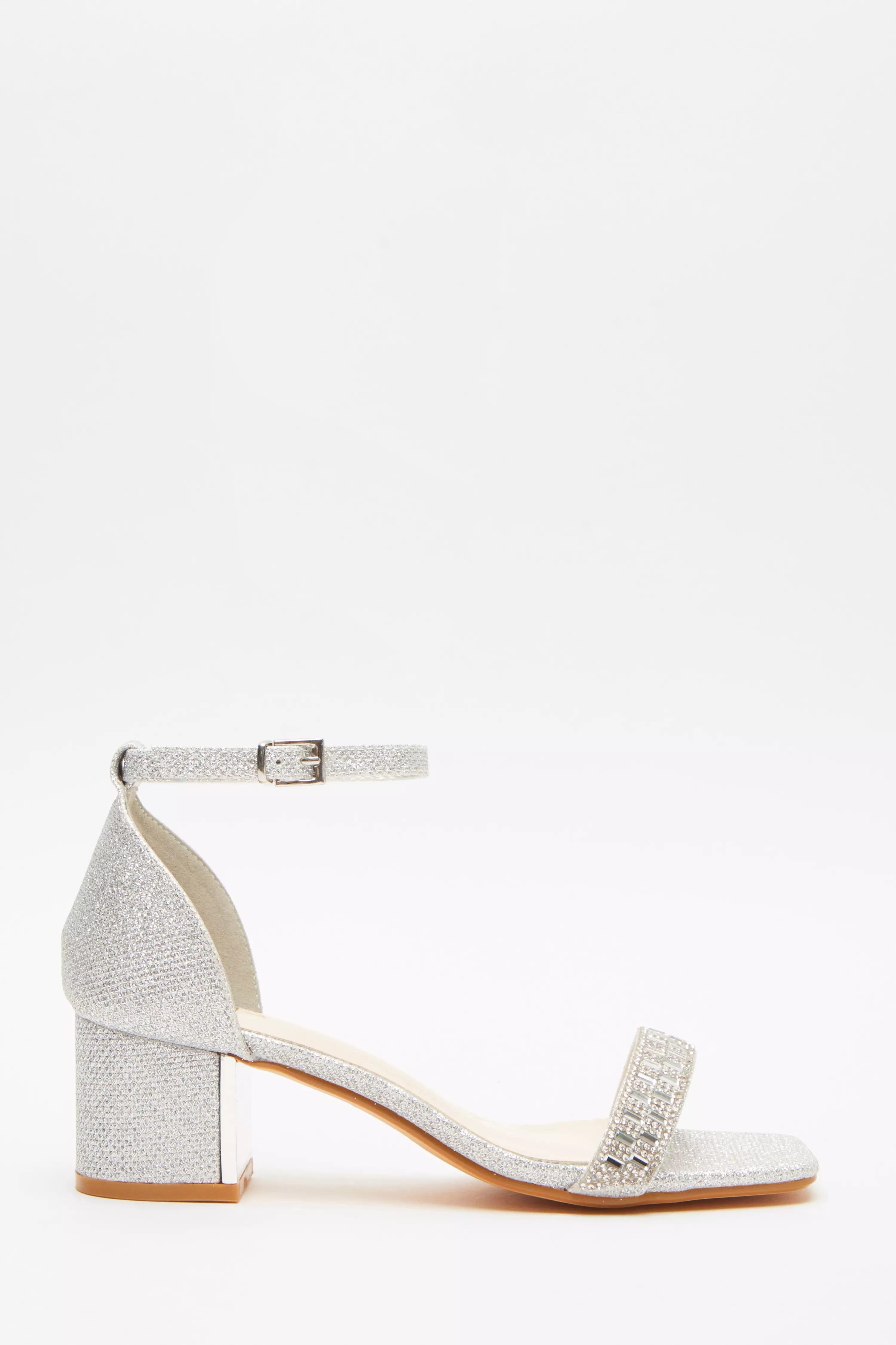 Short hot sale heels silver