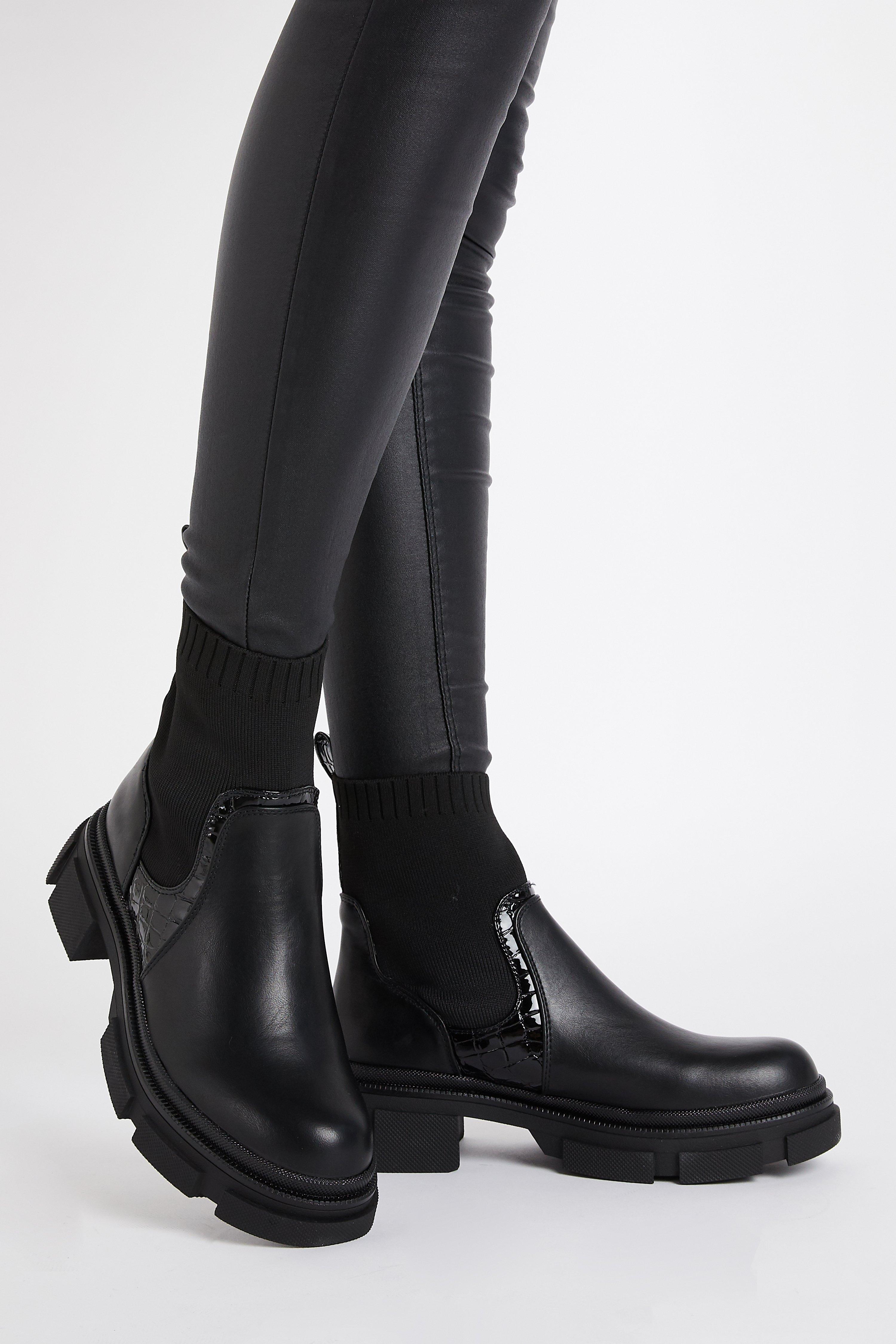 Black Patent Faux Leather Chelsea Boots<!-- --> - <!-- -->QUIZ