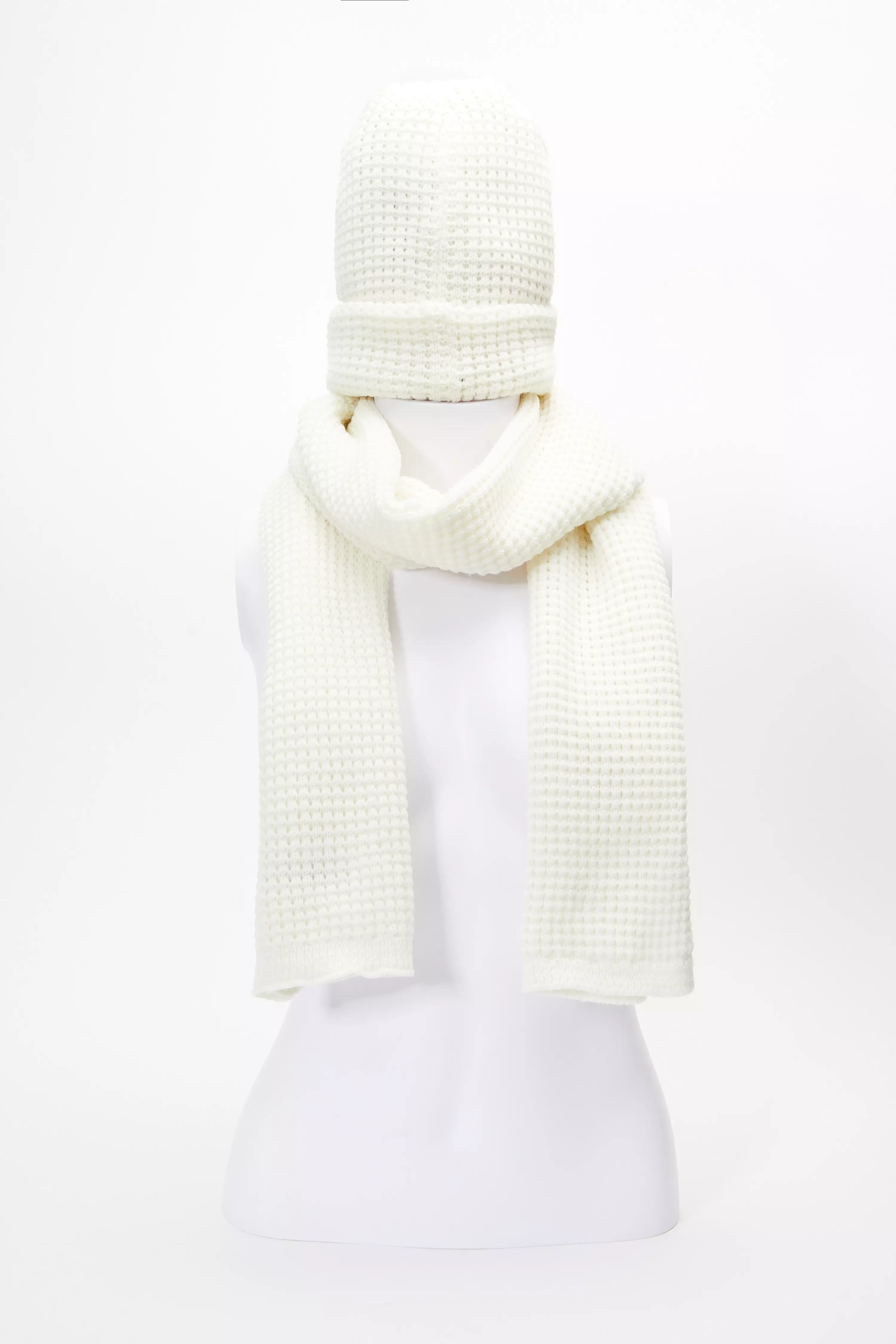 Cream Hat And Scarf Set QUIZ Clothing