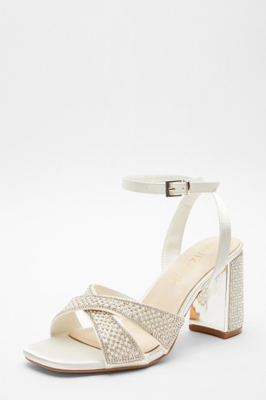 White block discount heels wide fit