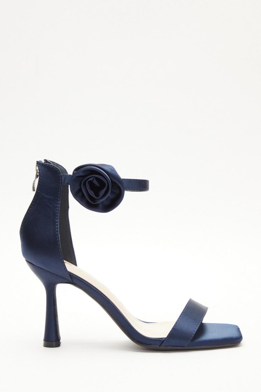 Quiz on sale blue heels