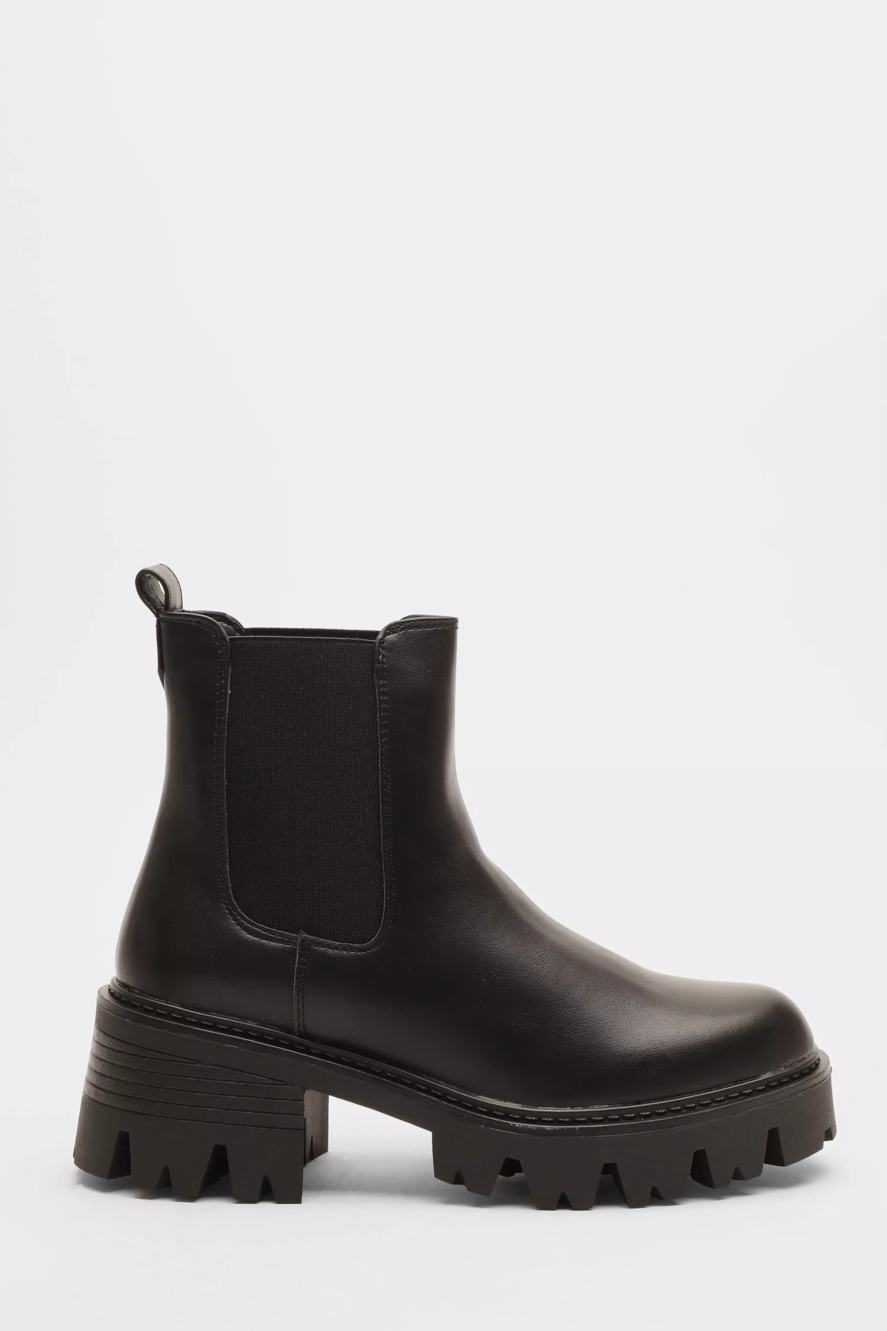 Women's Chunky Boots | Black & Chelsea Chunky Boots | QUIZ